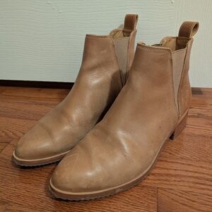 Women's Nisolo Tan Leather Chelsea Boots